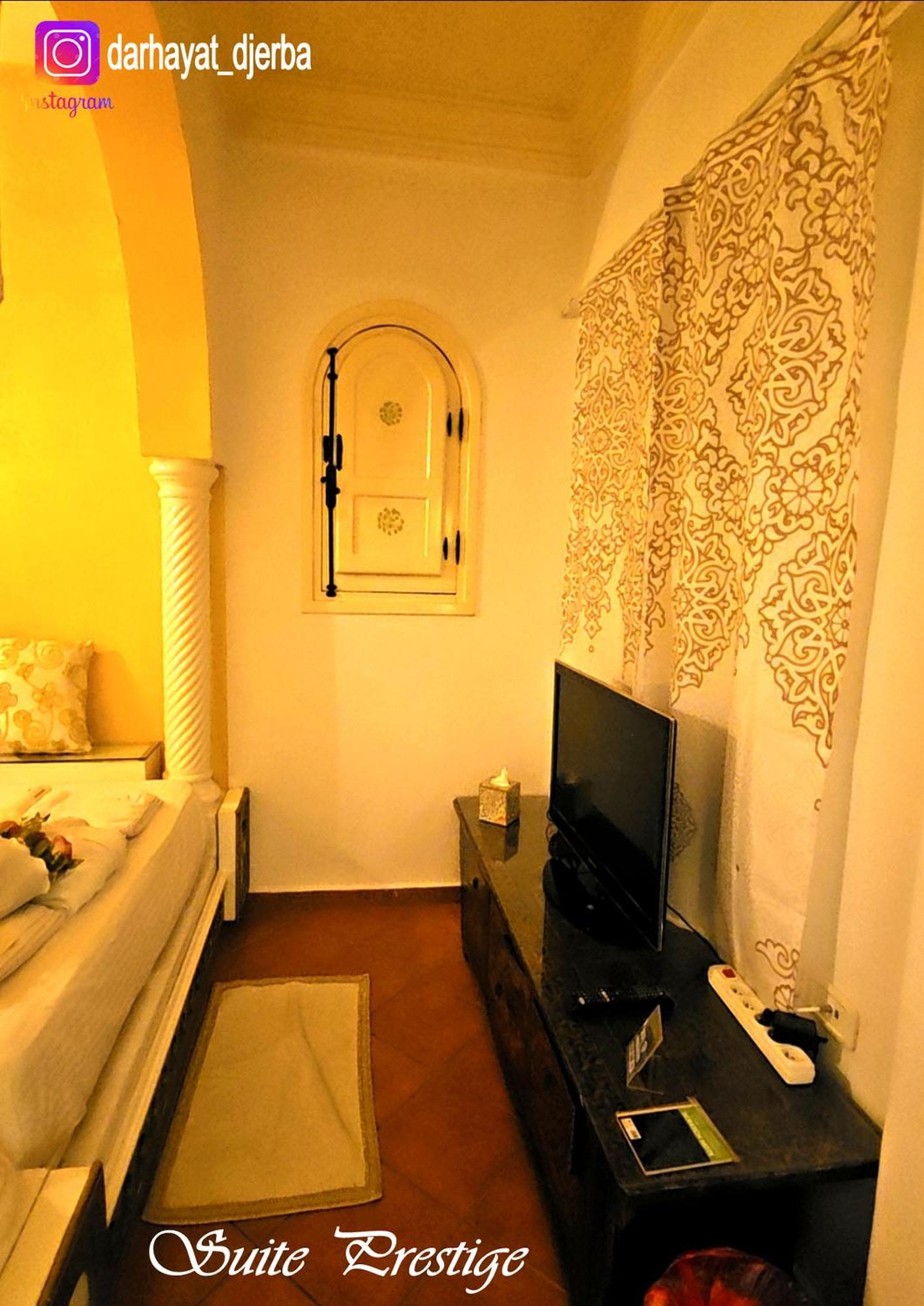 Dar Hayat Villa Triffa Exterior photo